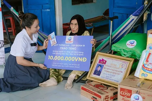 Biểu tượng hỗ trợ khách hàng 24/7